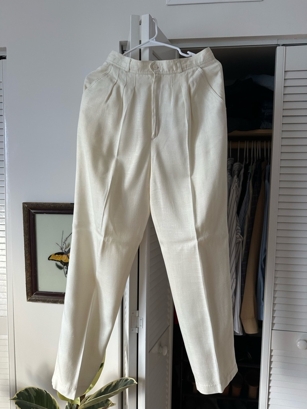 Vintage Liz Claiborne High Waisted Cream Pleat Front Dress Pants